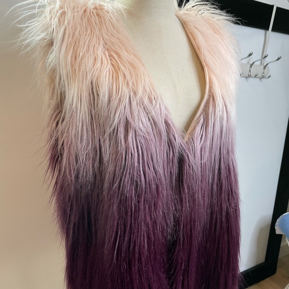 Thread & Supply Faux Fur Vegan Purple Ombré Vest - Picture 2 of 7